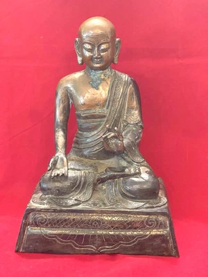 Buda tibetano o nepalí siglo XVIII bronce dorado y cobre fondo abierto Foto 1 de 4