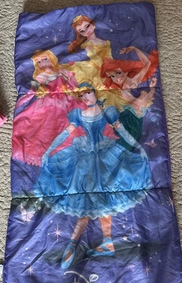 Bolso de dormir Disney Princesa con cremallera Belle Cenicienta Ariel Aurora  Foto 1 de 3