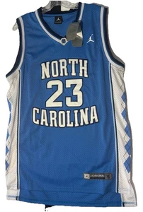 Camiseta Nike Michael Jordan Carolina del Norte #23 Baloncesto XL Cosida Nueva Con Etiquetas - Imagen 1 de 6