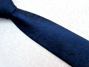 BLUE PAISLEY 2.75 INCH polyester NECKTIE TIE F&F - Picture 1 of 5