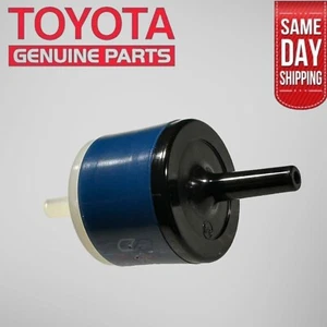 93 - 98 TOYOTA T100 VACUUM CHECK VALVE AISIN OEM NEW - Picture 1 of 3
