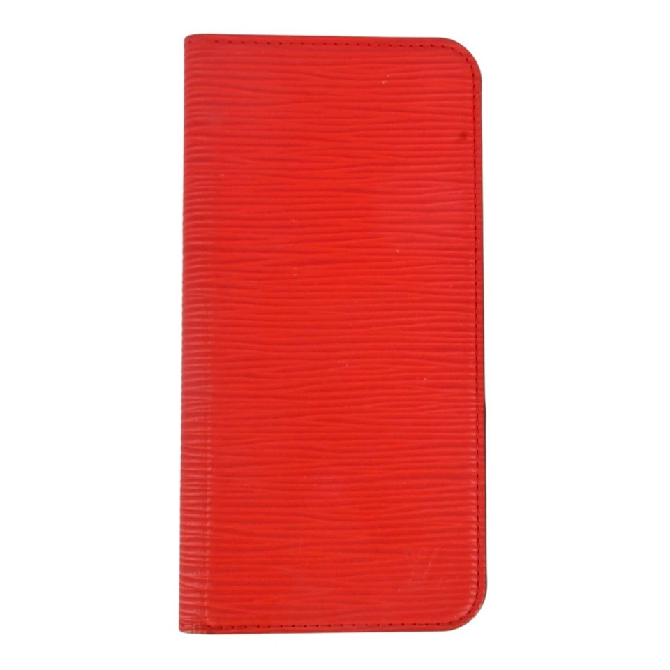 Funda de teléfono Louis Vuitton roja de cuero Epi para iPhone 6+ Foto 1 de 4