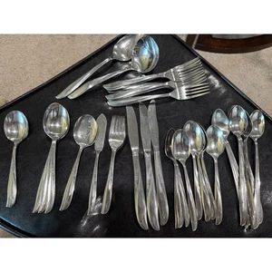 Vintage Silverware onedia Set Service for Starburst Pattern Flatware 46 pieces - Picture 1 of 9