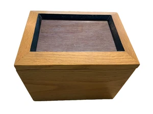 Vintage Wooden Photo Box Holder 6-1/4" x 8" x 6" holds 4x6 Photos removable oak - Picture 1 of 7