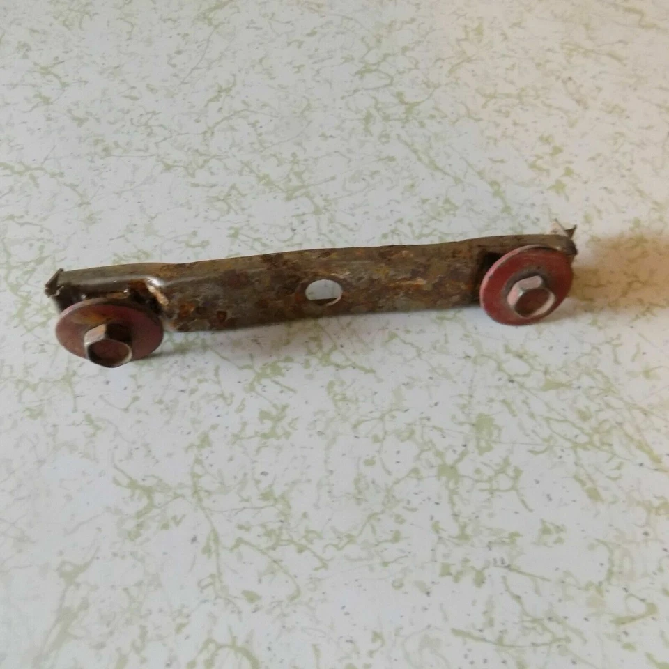 Ford Torino 1970 tapa maletero soporte de fijación de resorte Cobra Cyclone Ranchero negro Foto 1 de 2