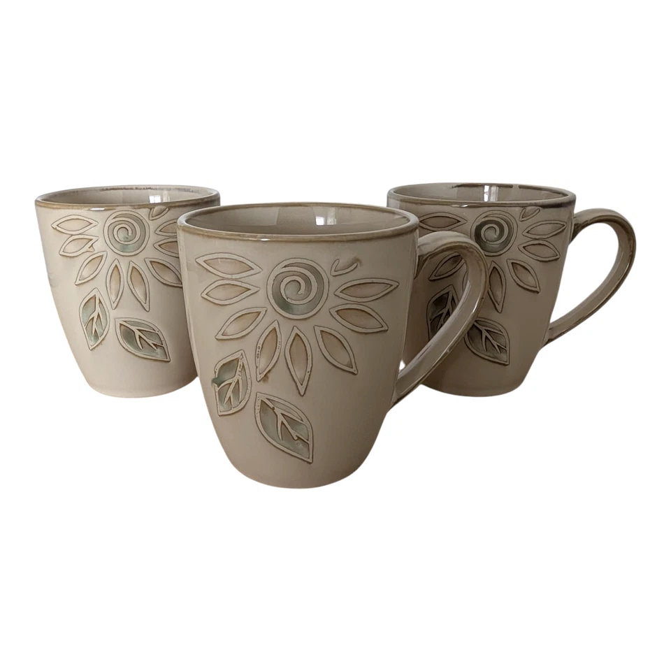 Conjunto de 3 canecas de café corrente margarida Pfaltzgraff arte popular cônica floral em relevo - Imagem 1 de 4