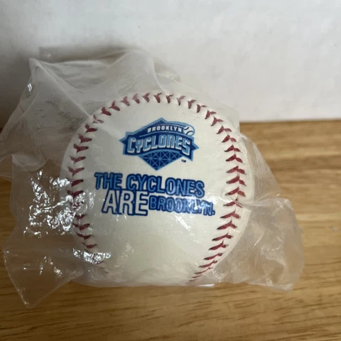 BROOKLYN CYCLONES VERY RARE TEAM LOGO BASEBALL ⚾️ SGA PROMO BALL Cover