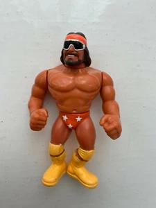 WWE MACHO MAN RANDY SAVAGE HASBRO WRESTLING ACTION FIGURE WWF SERIES 1 VGC - Imagen 1 de 3