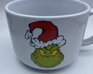 Taza de café Dr. Seuss The Grinch 2022 Grinchmas Santa Holiday cerámica blanca - Imagen 1 de 4