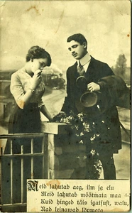 RPPC coppia romantica separata dal tempo cartolina fotografica reale estone - Foto 1 di 2