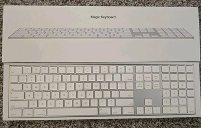 Apple Magic Keyboard with Numeric Keypad Silver MQ052LL/A Model A1843 - Image 1 of 2