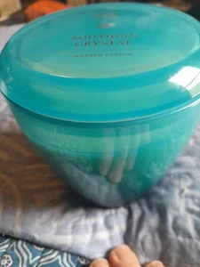 Soothing Crystal Scented Candle By DW Home New Turquoise Jar - Picture 1 of 6