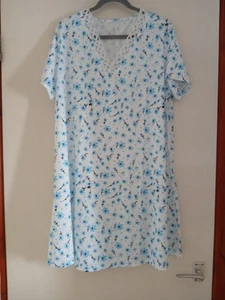 Ladies White And Blue Summer Dress Size 18 Unbranded New - Picture 1 of 4