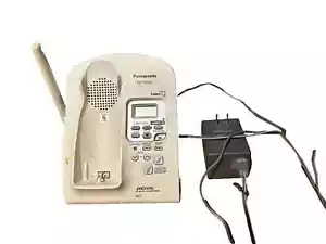 Panasonic 2.4 GHz Digital Cordless Answering System Caller ID KX-TG2632 Works! - Picture 1 of 1