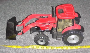 Dealer Edition 1/16 Scale ERTL Case IH MXU135 Toy Tractor W/ LX156 Front Loader - Picture 1 of 6