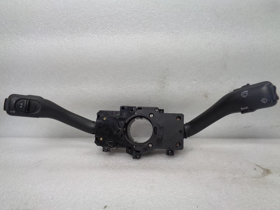 1998-2000 Volkswagen Passat Steering Column Wiper Turn Switches OEM DE811104 - Image 1 of 4
