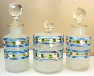 FLACONS ANCIENS DE TOILETTE, POUDRIER, CRISTAL GIVRE, EMAILLE, DORE, ART NOUVEAU - Photo 1/4