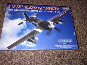 HobbyBoss 1/72 P-51B “Mustang” Fighter Plastic Model Kit [80242] - Picture 1 of 6
