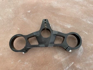 Ducati 749 999 speedymoto top clamp triple suspension online 749r 999r 999s - Picture 1 of 9
