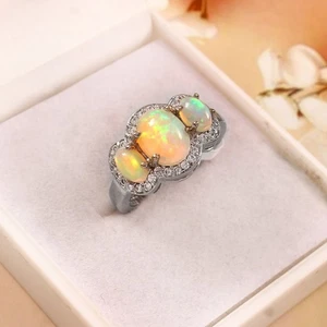 Natürlicher Feueropal & Diamant Akzent Ring 925 Silber Trilogie Statement Ring Damen - Bild 1 von 15