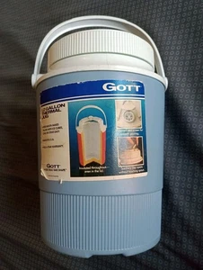 VTG Gott Model 1502 Light Blue 1/2 Gallon Water Drink Cooler Jug Spout Handle - Picture 1 of 6