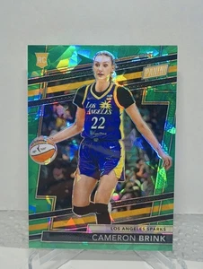 Paquete VIP dorado Panini NSCC 2024 Cameron Brink radiocontrol novato verde hielo agrietado/99 - Imagen 1 de 2