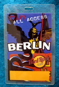 BERLÍN ALEMANIA PERSONAL LAMINADO TODO ACCESO VICTORIA COLUMNA ÁNGEL HARD ROCK CAFÉ - Imagen 1 de 1