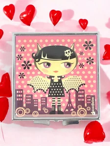 Kawaii Lindo Arte Cuadrado Espejo Compacto, Retro Niñas Arte Compacto Espejo Regalo - Imagen 1 de 8