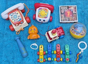 Restposten Vintage Spielzeug und Spiele Fisher Price Tomy Playskool Sankyo und andere - Bild 1 von 7