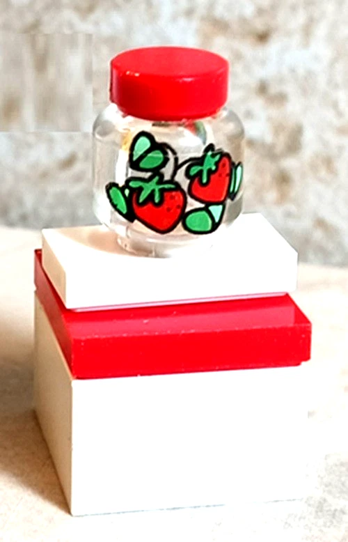 LEGO Strawberry Head Strawberries Printed Jam Jar Stand Kitchen Special Rare Vin - Image 1 of 1