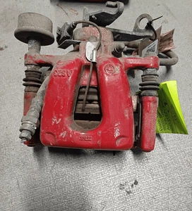 Bremssattel hinten. Rechts ALFA ROMEO GIULIETTA (5Y) 1750 TBi Q.V.(177Kw) 96b332 - Picture 1 of 4