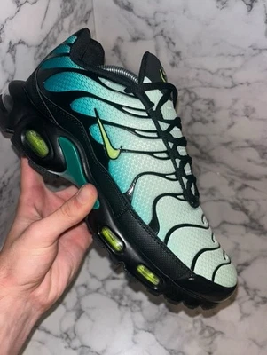 Nike TN Vapor Green Gradient - Photo 1/4