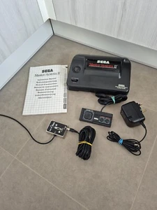 Consola Sega Master System II 2 Alex Kidd integrada - limpia y totalmente probada - Imagen 1 de 6
