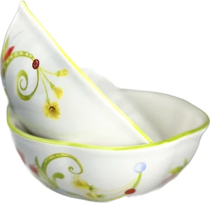 Pier 1 LYDA Cereal Berry Bowl Rosa Floral Patrón Dolomita Cerámica, Juego de 2 - Imagen 1 de 10