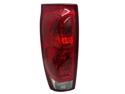 2002-2006 Chevrolet Avalanche 1500  Avalanche 2500  LEFT DRIVE  TAIL LIGHT OEM - Image 1 of 4