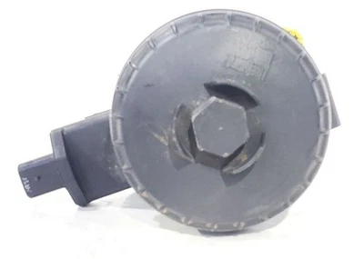 2014 Dodge Ram 3500 OEM Filter Housing Assembly 6.7L - Image 1 of 4