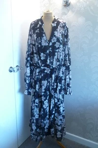 IN THE STYLE schwarzes Druckkleid Gr. 24 - Bild 1 von 5