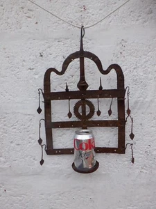 Vintage dekorativer Ölbrenner zum Aufhängen aus Metall, Kerzenhalter, Handarbeit Kunst - Bild 1 von 21