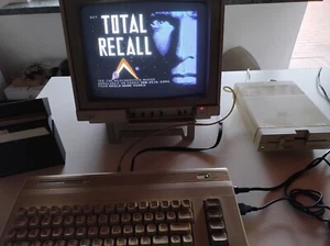 commodore c64 G + Monitor Commodore 1084 + Floppydrive + joystick + Floppys - Bild 1 von 19