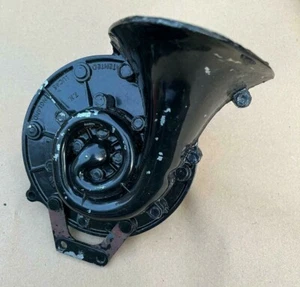 Aston Bentley Rolls Rover Jaguar Lucas wind tone horn 69152D 7H 12 volt classic - Picture 1 of 7