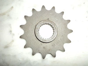 Ritzel Z = 17 Z17- für PEGASO 650 1992-1996 Original AP0236157 - Picture 1 of 1