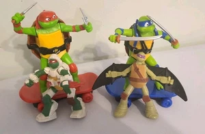 Lotto di 4 Tartarughe Ninja Mutanti Adolescenti/Trituratori di Fogne e altri  - Foto 1 di 9