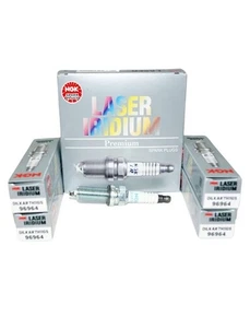 Set of 4 Genuine NGK 96964 Laser Iridium Spark Plugs DILKAR7H11GS - Foto 1 di 2