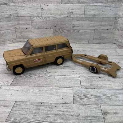 Tonka 1960’s Jeep Wagoneer Brown Station Wagon w/Trailer Pressed Steel POOR** - Image 1 of 4
