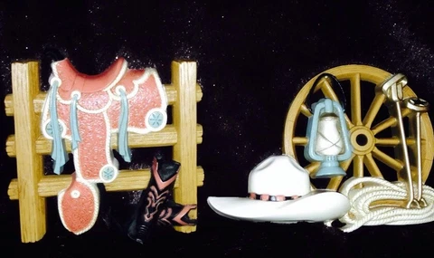 Vintage 1995 Burwood Western Cowboy Saddle Boots Hat Wall Decorations Gift Cover