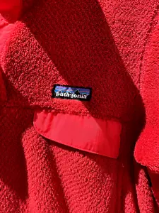 Patagonia Jacket Womens MEDIUM Textured-Fleece Pullover Ruby Red - Looks Great! - Picture 1 of 23