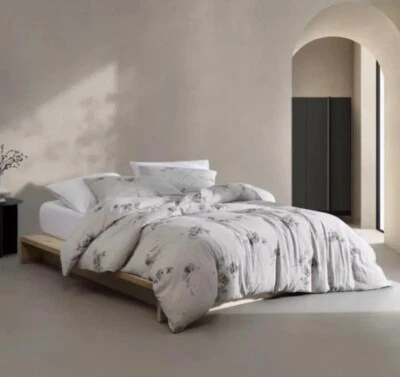 Calvin Klein 柔软棉质特大号被套+两个特大号枕套灰色。全新! — 第 1/4 张图片