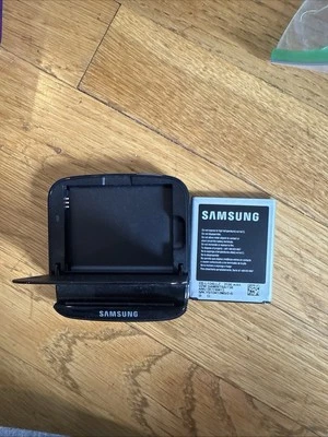 NUEVO GENUINO Samsung Galaxy S3 NEGRO Cargador de Batería Externo Base S III Foto 1 de 2