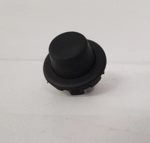 POMPETTA TERGICRISTALLI FIAT 126/127 EPOCA in PLASTICA  NERA  - Foto 1 di 5