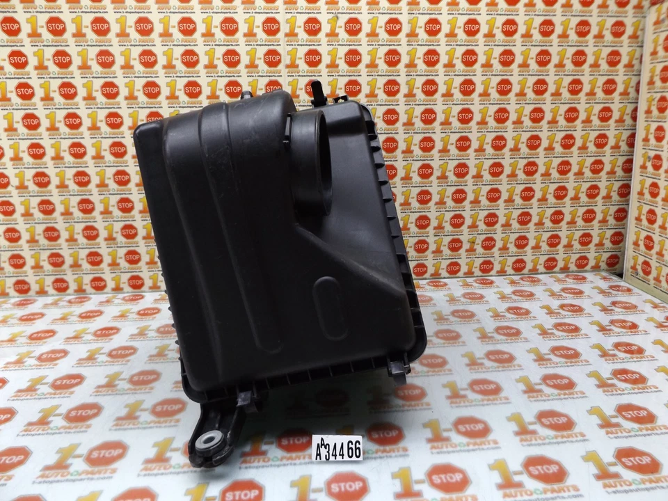 HYUNDAI SANTA FE 2010-2012 3,5 L FILTRO DE AIRE CAJA MONTAJE 28110-2P100 OEM Foto 1 de 4